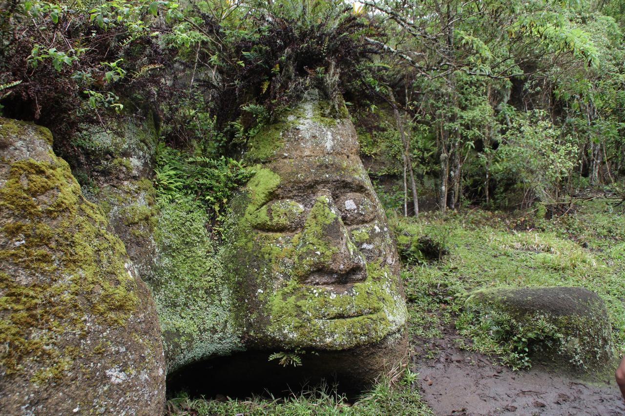 Floreana Lava Lodge Пуэрто-Веласко-Ибарра Экстерьер фото